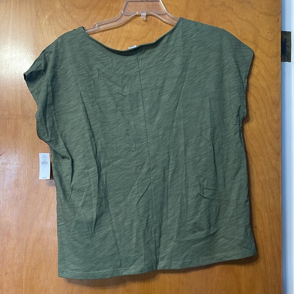 NWT Old Navy Green Eyelit Top Large - Picture 6 of 6